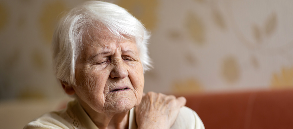 Personnes âgées douleurs chroniques