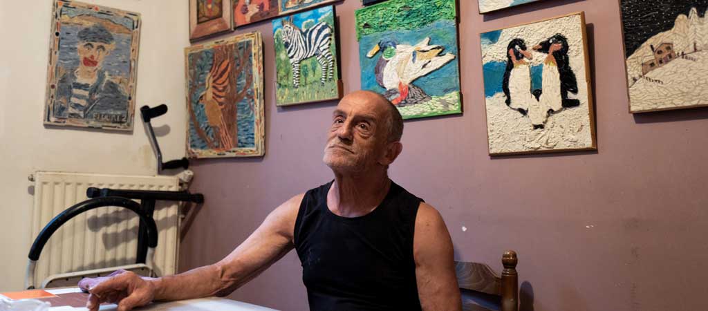 Pour nos aînés, l'art confère de nombreux bienfaits... © Juliette Avice / Petits Frères des Pauvres