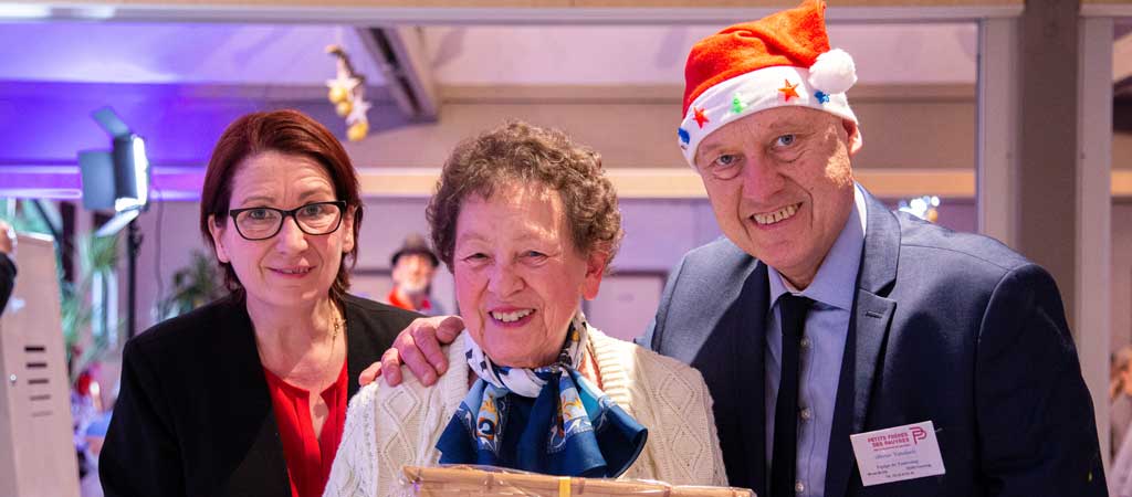 Les Petits Frères des Pauvres organisent, comme chaque année, des réveillons pour les personnes âgées seules accompagnées par notre Association. © Jérôme Coton / Petits Frères des Pauvres
