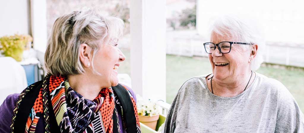 Nos aînés nous font rire : la preuve avec ces témoignages ! © Marion Dunyach / Petits Frères des Pauvres