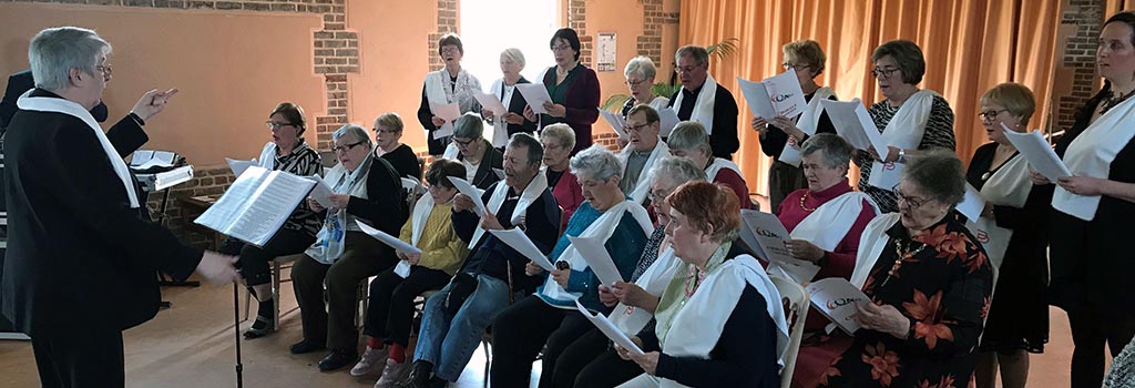Pour les 60 ans des Petits Frères des Pauvres de Rouen, une journée avec repas et concert était organisée. © Petits Frères des Pauvres