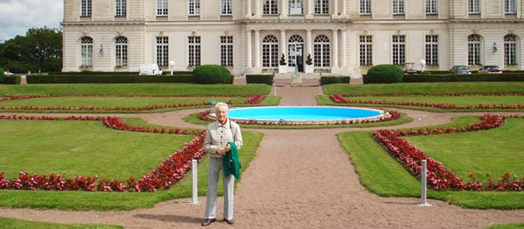 Lucette, la vie de château grâce aux Petits Frères des Pauvres. © Petits Frères des Pauvres