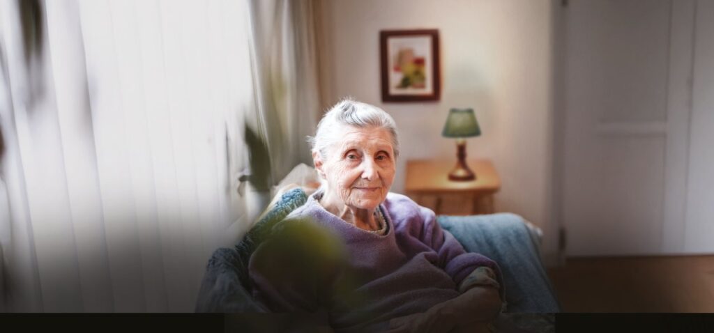 prise de position mort solitaire petits frères des pauvres personnes âgées