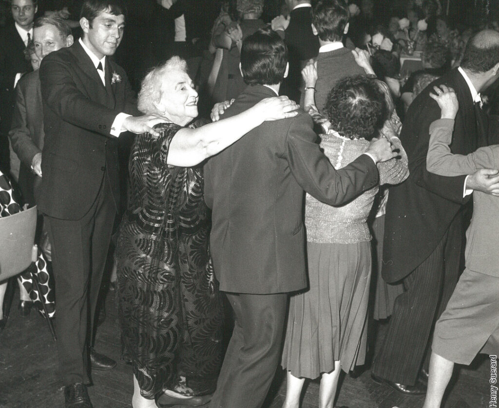 Spécial 80 ans : 8 dates qui ont façonné les Petits Frères des Pauvres